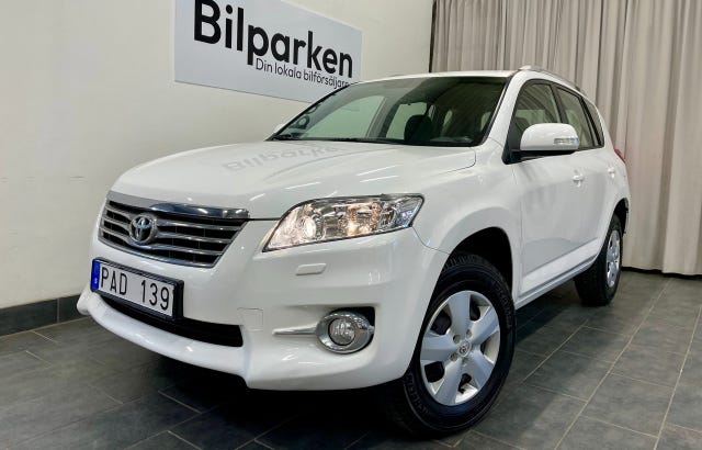 Toyota RAV4 2011