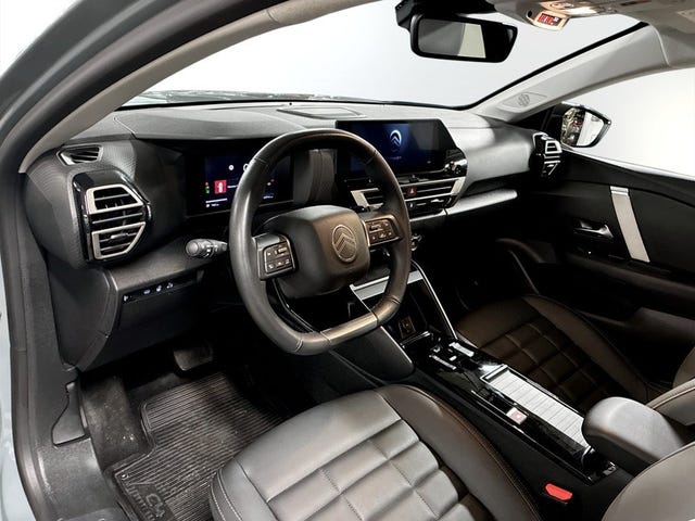 Citroen C4 X 2025 – bild 4