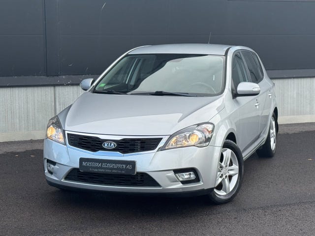 Kia Ceed 2010