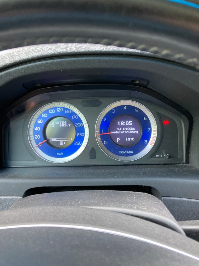 Volvo V70 2011