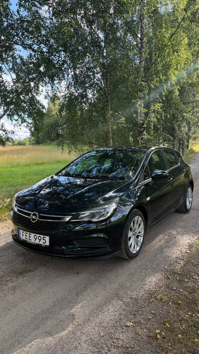Opel Astra 2016