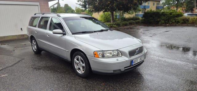Volvo V70 2005