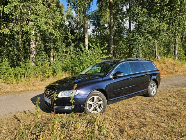 Volvo V70 2016