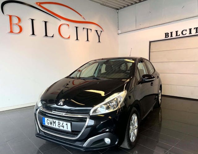 Peugeot 208 2015