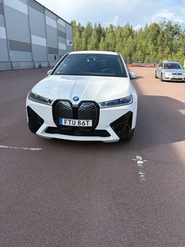 BMW iX 2022