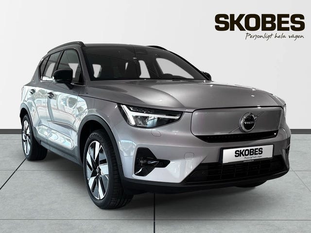 Volvo EX40 2026