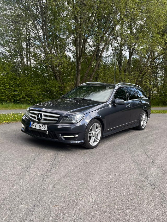 Mercedes-Benz C220 2013
