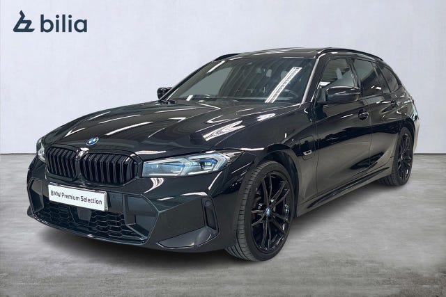 BMW 330e 2023