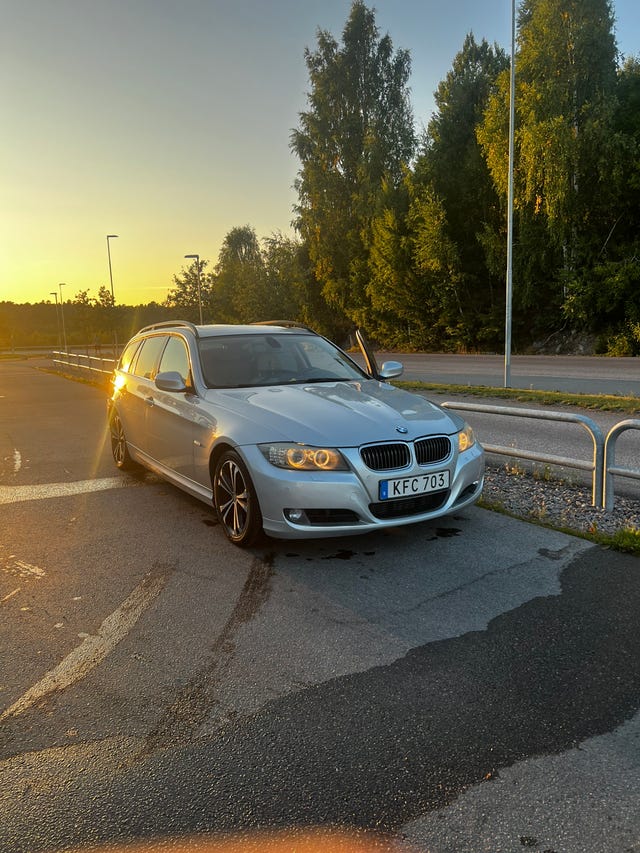 BMW 330d 2010