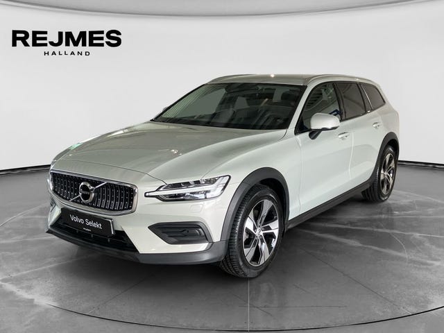 Volvo V60 Cross Country 2022