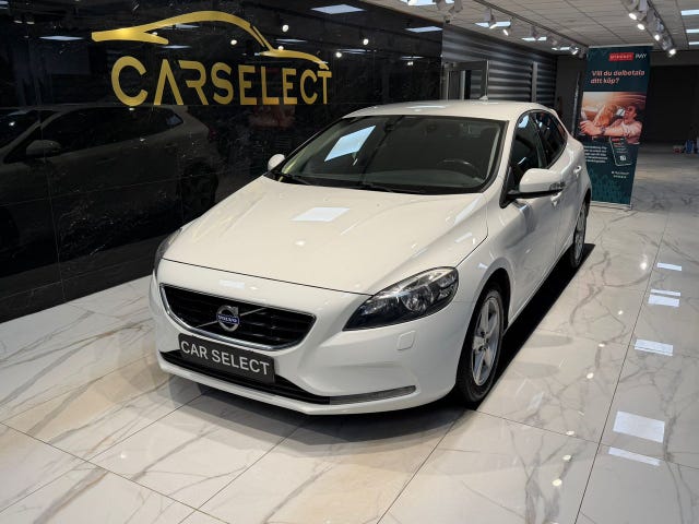 Volvo V40 2013