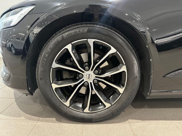 Volvo V60 2020 – bild 3