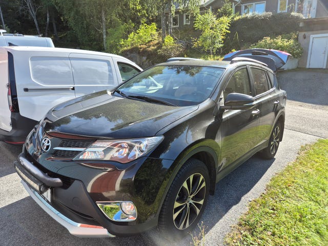 Toyota RAV4 2015