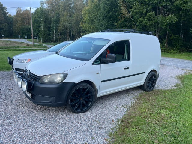 Volkswagen Caddy 2011