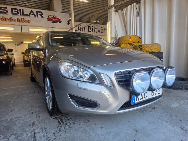 Volvo V60 2012