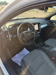 Volvo XC40 2022 – bild 3