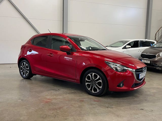 Mazda 2 2017