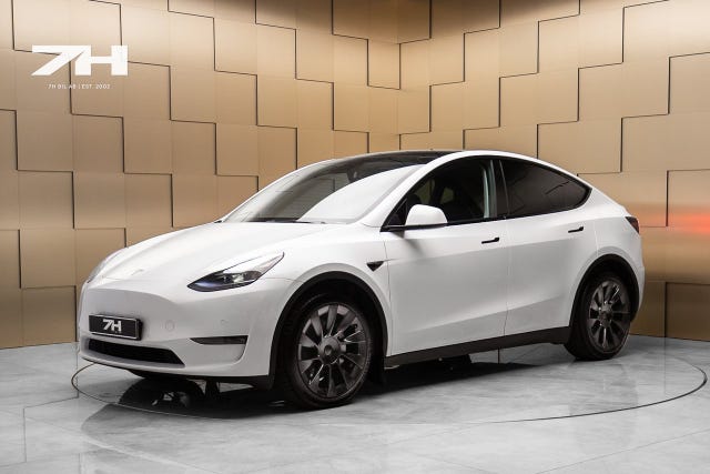 Tesla Model Y 2022