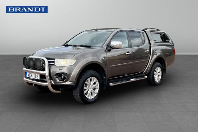 Mitsubishi L200 2015