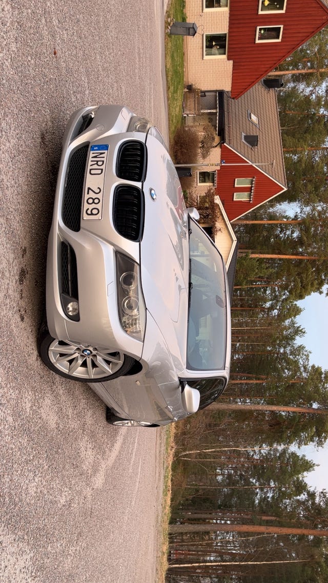 BMW 325i 2009