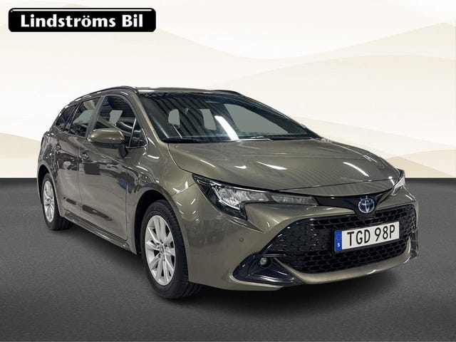 Toyota Corolla 2024 – bild 3