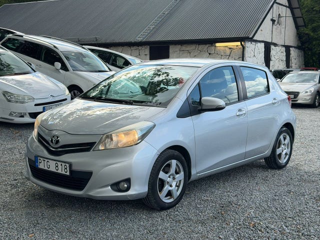 Toyota Yaris 2012