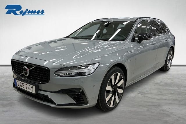Volvo V90 2024