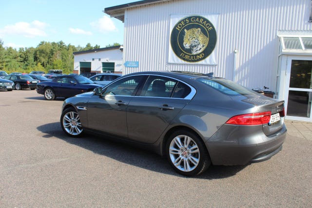 Jaguar XE 2016