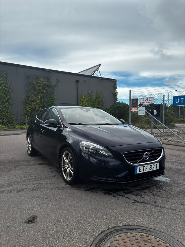 Volvo V40 2016
