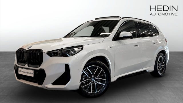BMW iX1 2023