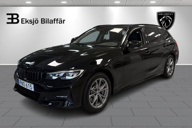 BMW 330e 2021