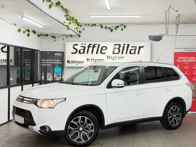 Mitsubishi Outlander 2015