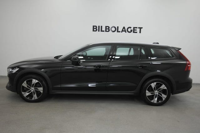 Volvo V60 Cross Country 2022 – bild 3