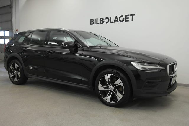 Volvo V60 Cross Country 2022 – bild 4