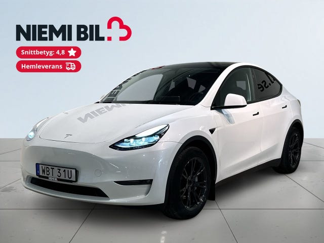 Tesla Model Y 2025