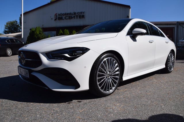 Mercedes-Benz CLA 200 2025