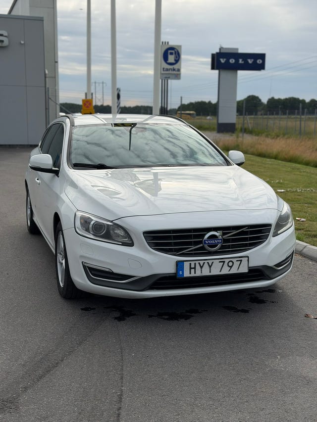 Volvo V60 2015