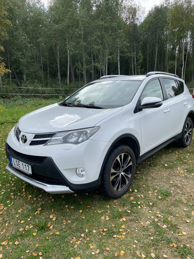Toyota RAV4 2015