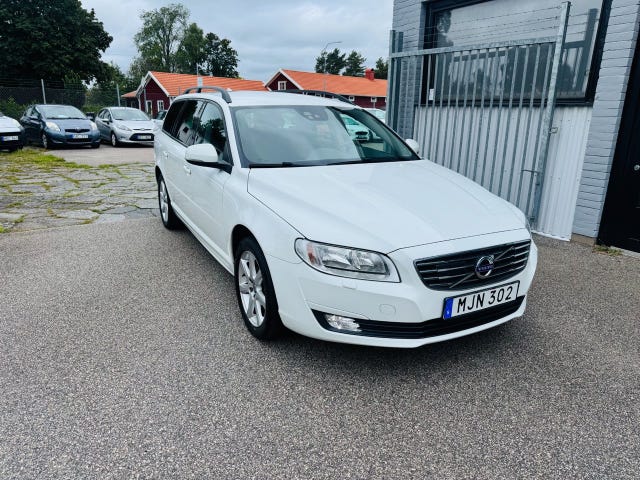 Volvo V70 2016