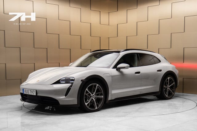 Porsche Taycan 4 2023