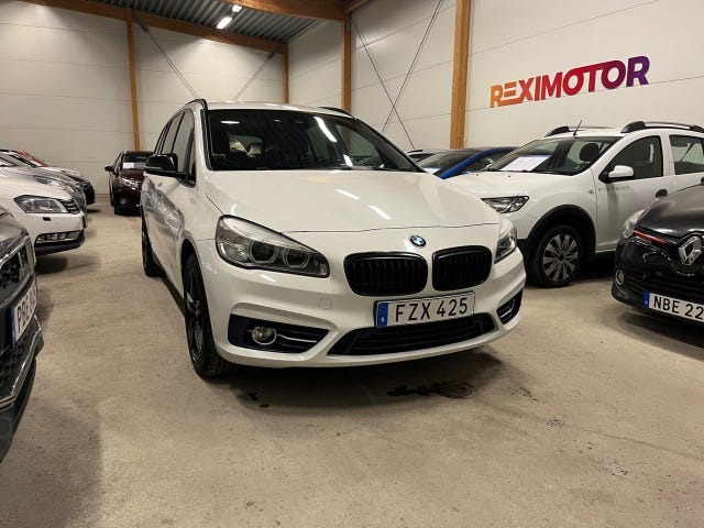 BMW 220i 2016