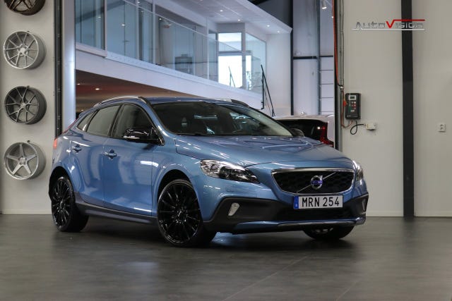 Volvo V40 Cross Country 2015