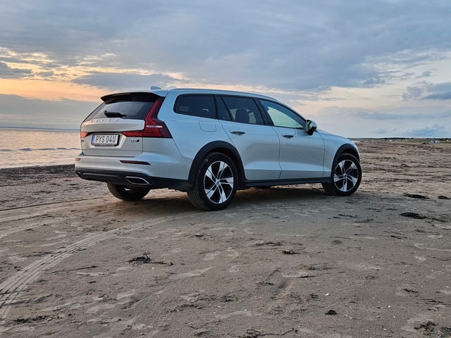 Volvo V60 Cross Country 2020