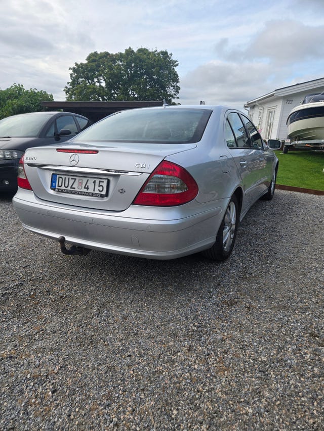 Mercedes-Benz E220 2008