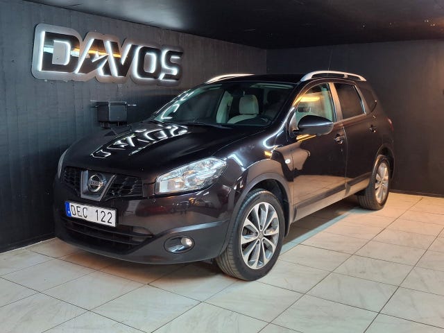Nissan Qashqai+2 2012
