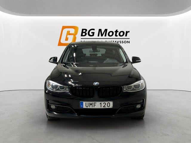 BMW 320 2016 – bild 2