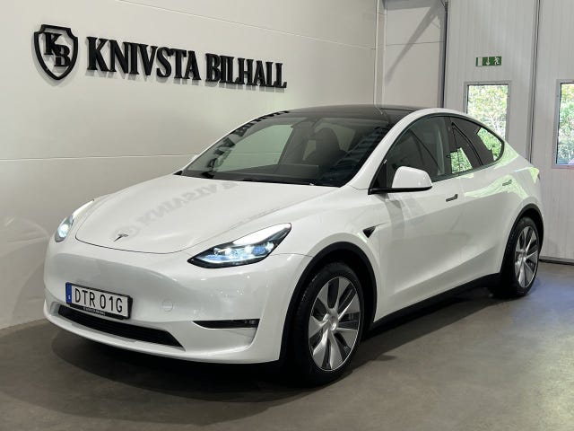 Tesla Model Y 2023