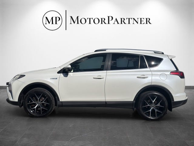 Toyota RAV4 2016 – bild 4