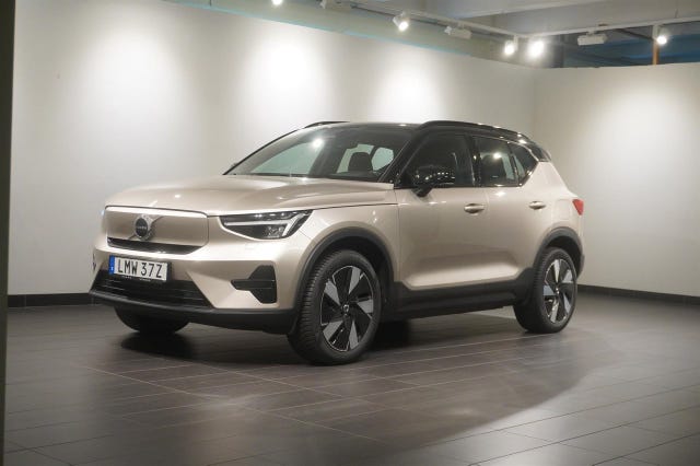 Volvo XC40 2023