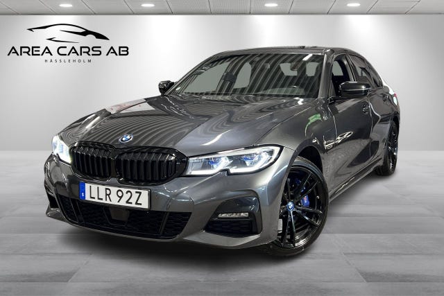 BMW 330e 2022